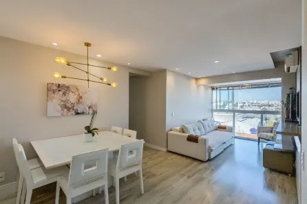 Apartamento com 2 Quartos à venda, 68m² no São Geraldo, Porto Alegre