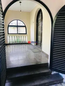 Imóvel Comercial com 4 Quartos para alugar, 378m² no Boqueirão, Santos