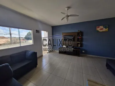 Sobrado com 3 Quartos à venda, 145m² no Jardim das Palmeiras, Uberlândia