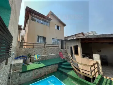 Sobrado com 3 Quartos à venda, 180m² no Vila do Encontro, São Paulo
