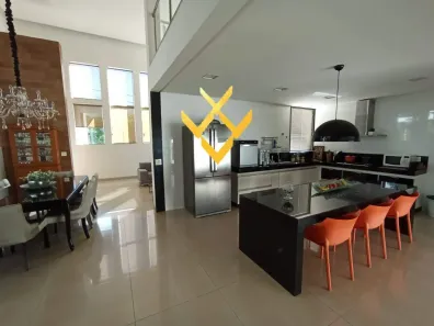 Casa com 3 Quartos à venda, 600m² no Jardim das Acácias, Divinópolis
