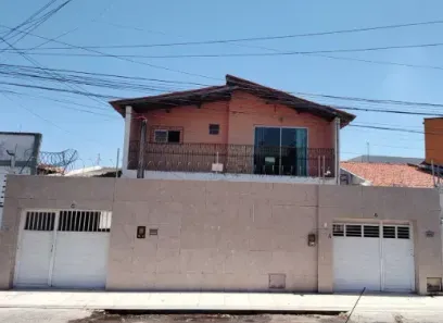 Imóvel Comercial com 4 Quartos para venda ou aluguel, 360m² no Messejana, Fortaleza