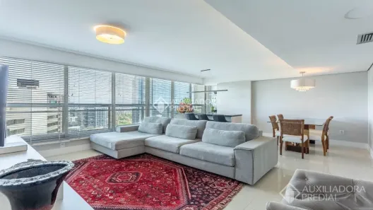 Apartamento com 3 Quartos à venda, 120m² no Três Figueiras, Porto Alegre