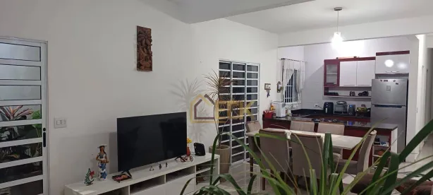Casa com 2 Quartos à venda, 107m² no Vila Amorim, Suzano