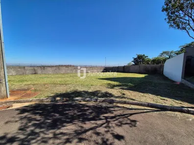 Lote/Terreno à venda, 693m² no Centro, Piracicaba