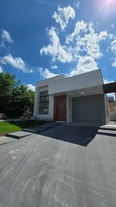 Casa de Condomínio com 3 Quartos à venda, 250m² no Ponta Negra, Manaus