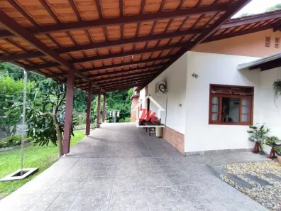 Casa com 3 Quartos à venda, 150m² no Velha Central, Blumenau