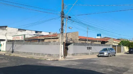 Imóvel Comercial com 3 Quartos para alugar, 250m² no Ponto Novo, Aracaju