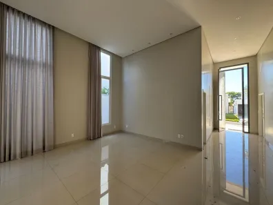 Casa de Condomínio com 3 Quartos à venda, 245m² no Nova Uberlândia, Uberlândia