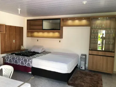 Casa com 1 Quarto à venda, 200m² no Guarapes, Natal