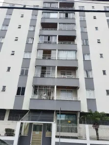 Apartamento com 2 Quartos à venda, 71m² no Barreiros, São José