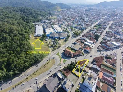 Imóvel Comercial à venda, 747m² no Comasa, Joinville