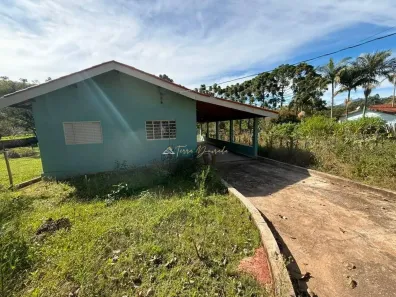 Fazenda/Sítio com 3 Quartos à venda, 1500m² no , Sapucaí-Mirim