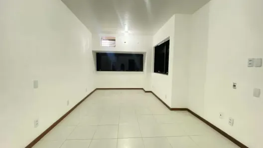 Ponto Comercial à venda, 35m² no Caminho das Árvores, Salvador