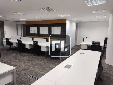 Sala Comercial para alugar, 193m² no Vila Olímpia, São Paulo