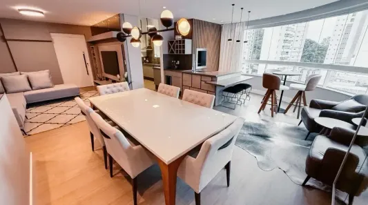 Apartamento com 3 Quartos à venda, 128m² no Pioneiros, Balneário Camboriú