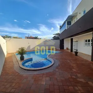 Sobrado com 4 Quartos à venda, 374m² no Parque Residencial Alcântara, Londrina