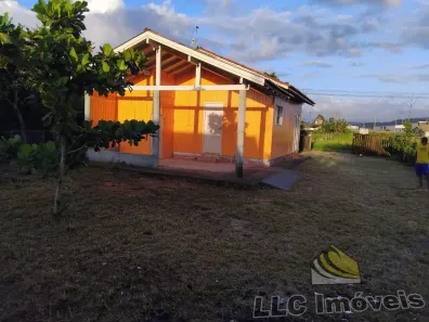 Casa com 2 Quartos para alugar, 60m² no Arroio Rosa, Imbituba