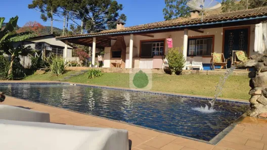 Fazenda/Sítio com 7 Quartos à venda, 250m² no , São Bento do Sapucaí