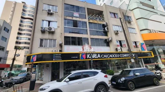 Apartamento com 3 Quartos para alugar, 132m² no Centro, Balneário Camboriú