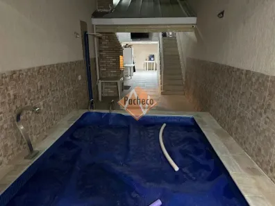 Sobrado com 3 Quartos à venda, 210m² no Vila Guilhermina, São Paulo