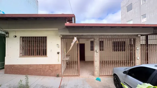 Casa com 4 Quartos à venda, 360m² no Santa Mônica, Belo Horizonte