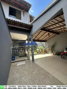 Casa com 6 Quartos à venda, 380m² no Jardim Alice, Governador Valadares
