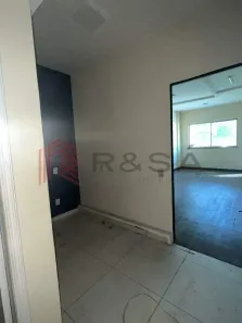 Sala Comercial para alugar, 28m² no Cacuia, Rio de Janeiro