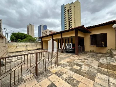 Casa com 4 Quartos à venda, 950m² no Centro, Teresina