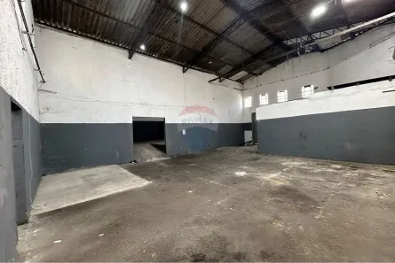 Galpão/Depósito/Armazém para alugar, 500m² no Parque Capuava, Santo André