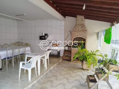 Casa com 5 Quartos à venda, 207m² no Boa Vista, Uberaba