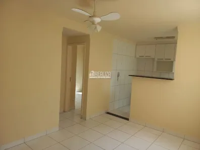 Apartamento com 2 Quartos para alugar, 45m² no Conjunto Manoel Mendes, Uberaba