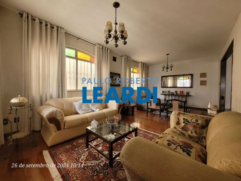 Casa com 4 quartos — Palmares, Belo Horizonte