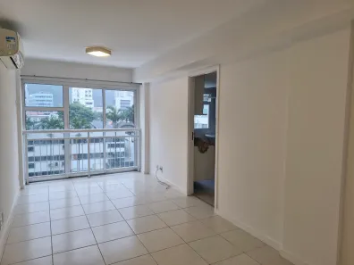 Apartamento com 2 Quartos para alugar, 65m² no Botafogo, Rio de Janeiro