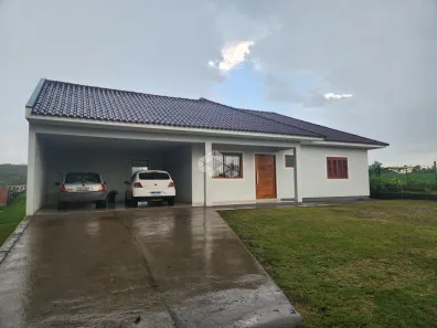 Fazenda/Sítio com 3 Quartos à venda, 224m² no , Santa Cruz do Sul