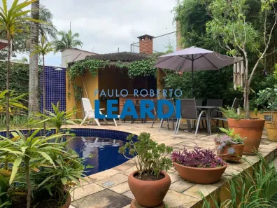 Sobrado com 4 Quartos à venda, 280m² no Vila Madalena, São Paulo