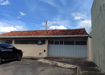 Casa com 4 Quartos para alugar, 170m² no Valparaiso I - Etapa A, Valparaíso de Goiás