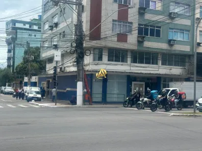 Ponto Comercial para alugar, 415m² no Goiabeiras, Vitória