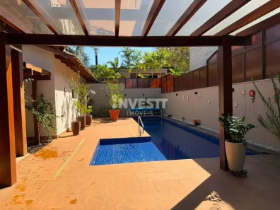 Casa de Condomínio com 3 Quartos à venda, 258m² no Jardins Paris, Goiânia
