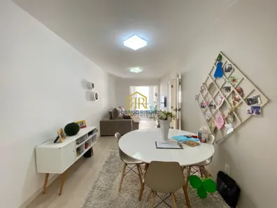 Apartamento com 2 Quartos à venda, 66m² no Córrego Grande, Florianópolis