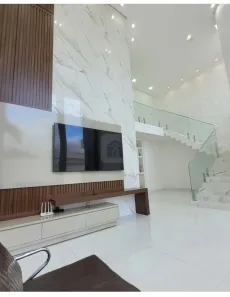 Casa com 4 Quartos à venda, 360m² no Jardim Inconfidência, Uberlândia