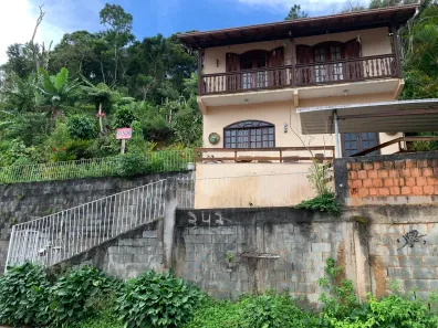 Casa com 3 Quartos à venda, 87m² no Varginha, Nova Friburgo