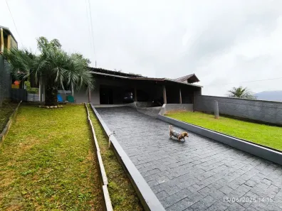 Casa com 3 Quartos à venda, 203m² no Itoupava Central, Blumenau