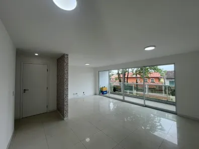 Apartamento com 3 Quartos para alugar, 147m² no Praia do Pecado, Macaé