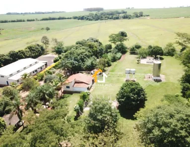 Fazenda/Sítio com 2 Quartos à venda, 5000m² no , Uchoa