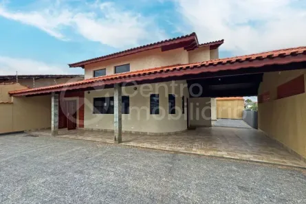 Casa com 3 Quartos à venda, 324m² no Jardim Beira-Mar, Peruíbe