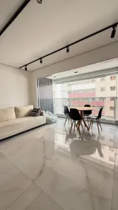 Apartamento com 2 Quartos para alugar, 78m² no Meireles, Fortaleza