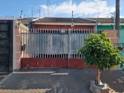 Casa com 2 Quartos à venda, 125m² no Jardim Castelo, Sarandi