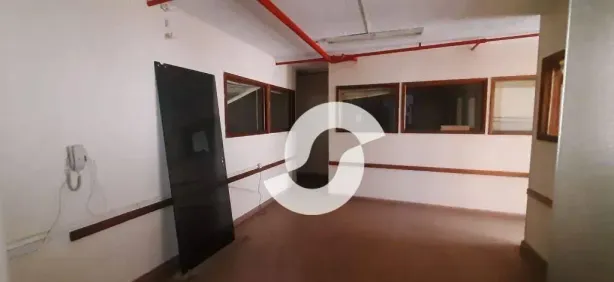 Imóvel Comercial à venda, 117m² no Centro, Niterói