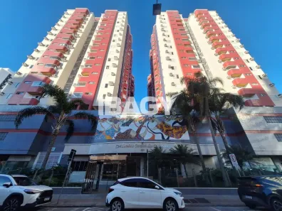 Apartamento com 3 Quartos para alugar, 139m² no Campinas, São José